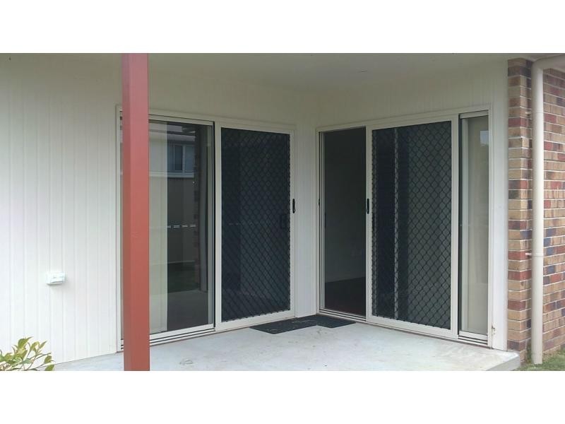 Unit 2/89 Guy, Warwick QLD 4370