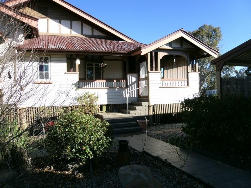 3 Percy Street, Warwick QLD 4370