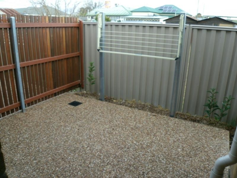 Unit 3/22 Stewart Avenue, Warwick QLD 4370