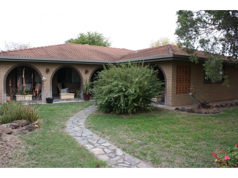 53 Drayton Street, Allora QLD 4362