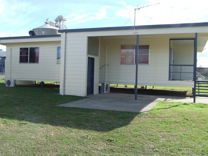 23A Hamilton St, Warwick QLD 4370