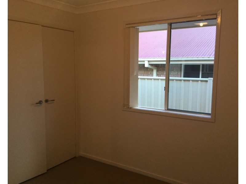 24 Boronia Dr, Warwick QLD 4370