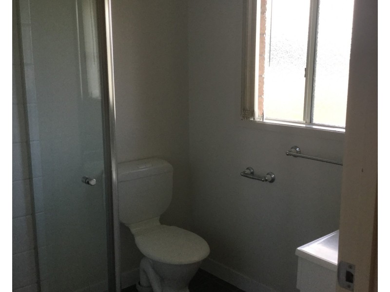 24 Boronia Dr, Warwick QLD 4370