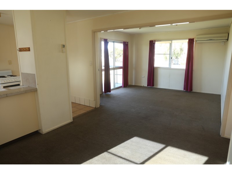 23A Hamilton St, Warwick QLD 4370