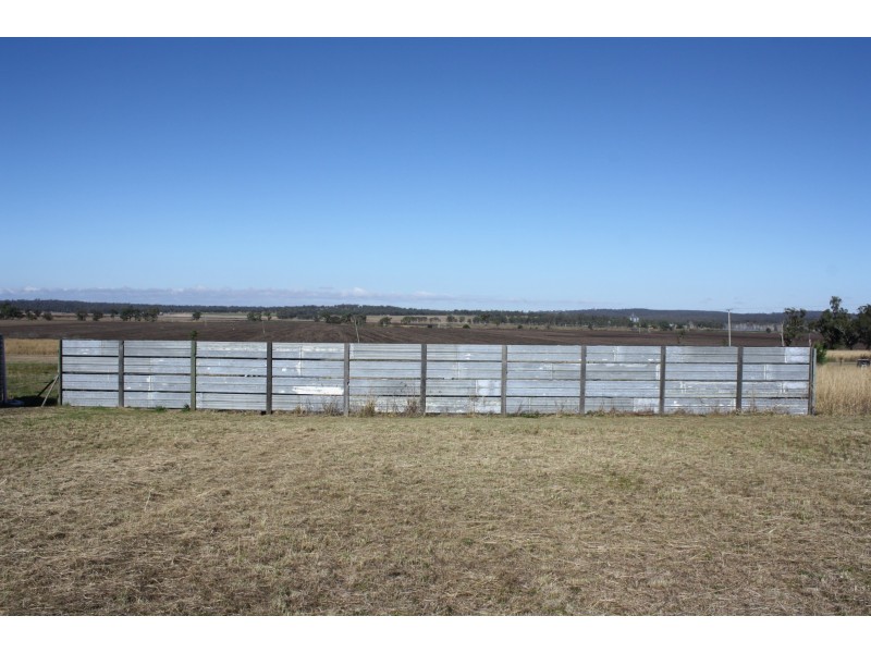 21 O’connell St, Ellinthorp QLD 4362