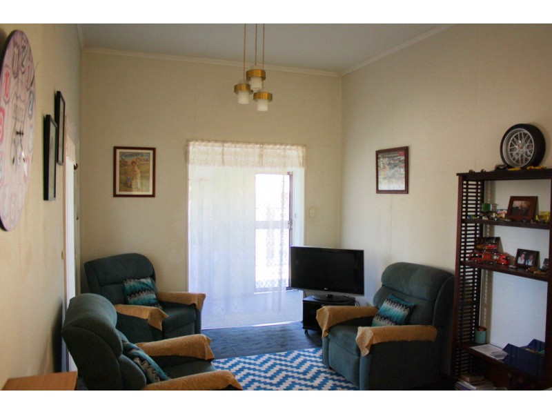15 Wantley St, Warwick QLD 4370