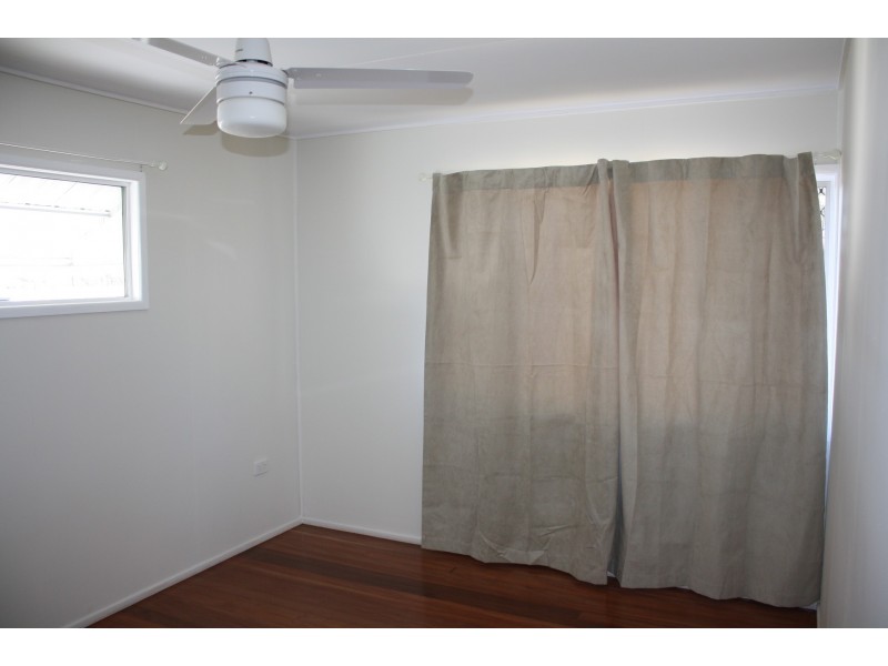 21 Leslie Street, Hendon QLD 4362