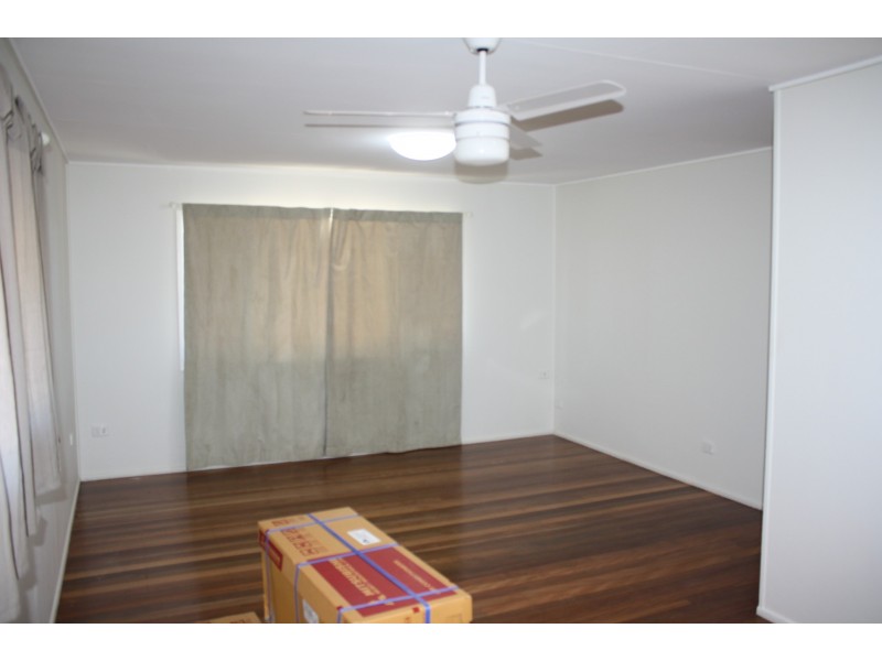 21 Leslie Street, Hendon QLD 4362