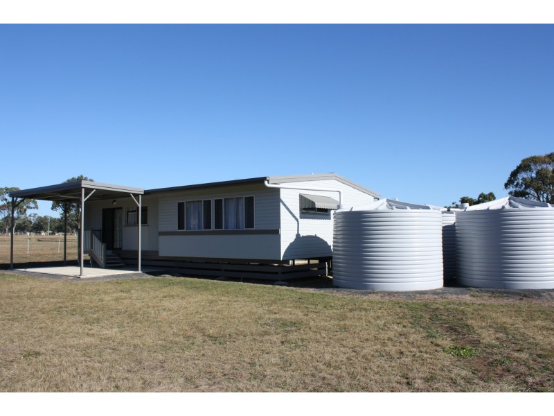 21 Leslie Street, Hendon QLD 4362