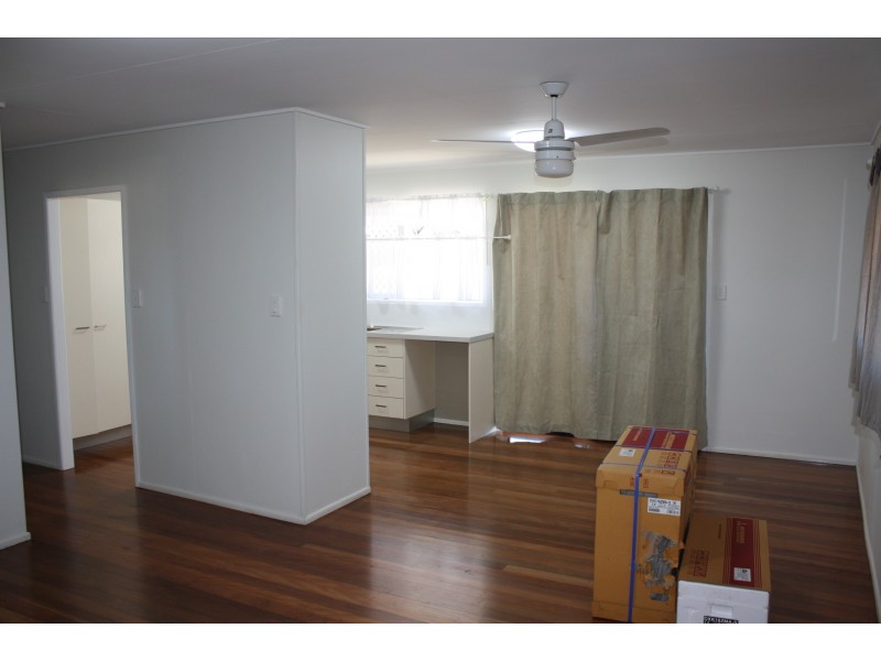 21 Leslie Street, Hendon QLD 4362