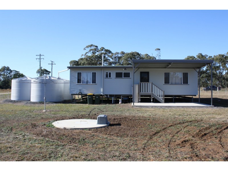 21 Leslie Street, Hendon QLD 4362