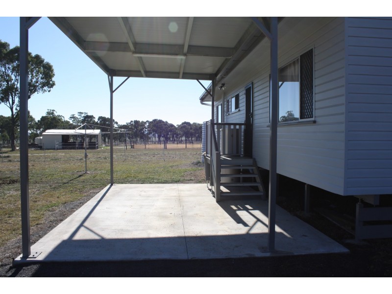 21 Leslie Street, Hendon QLD 4362