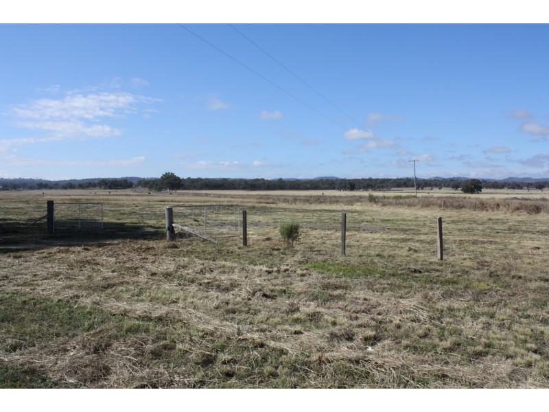 469 Cunningham Road, Cunningham QLD 4370