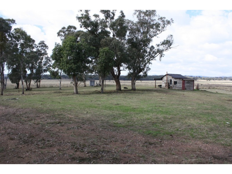 469 Cunningham Road, Cunningham QLD 4370