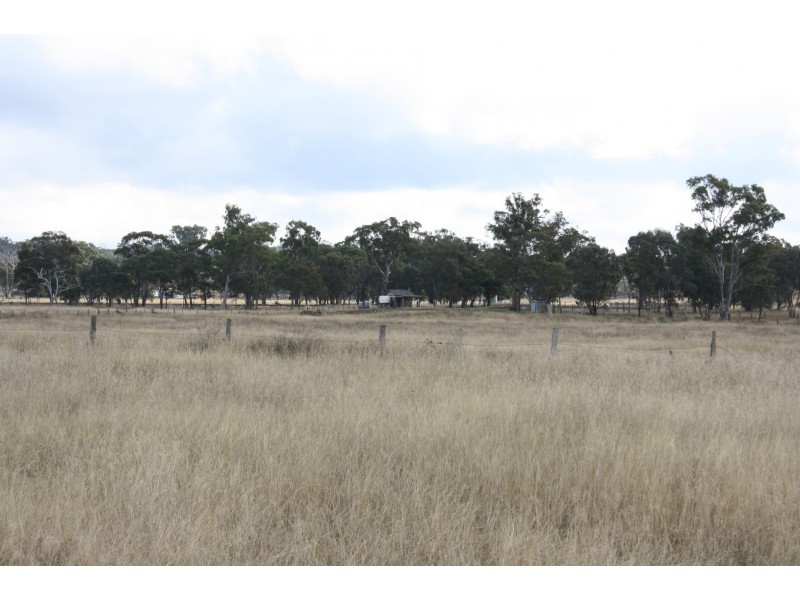 469 Cunningham Road, Cunningham QLD 4370