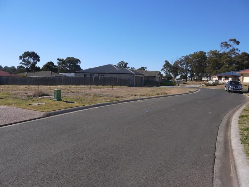 7 Rose Lea Ct, Warwick QLD 4370