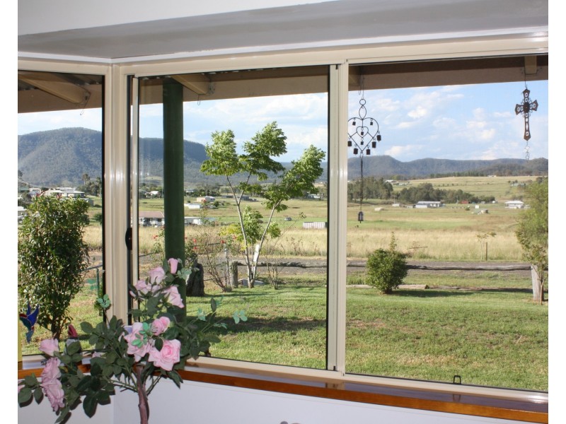 33 Hodgson St, Maryvale QLD 4370