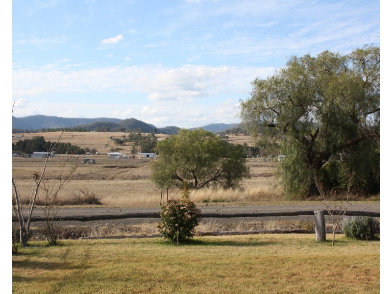 33 Hodgson St, Maryvale QLD 4370