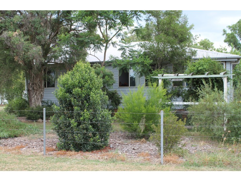 13977 Cunningham Hwy, Warwick QLD 4370