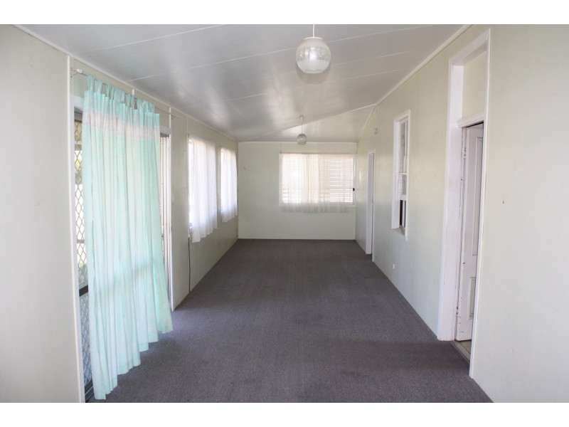 28 Drayton St, Allora QLD 4362
