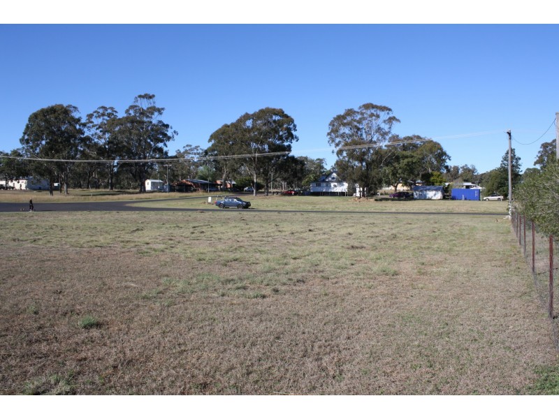 Lot 4 MacIntyre Street, Leyburn QLD 4365