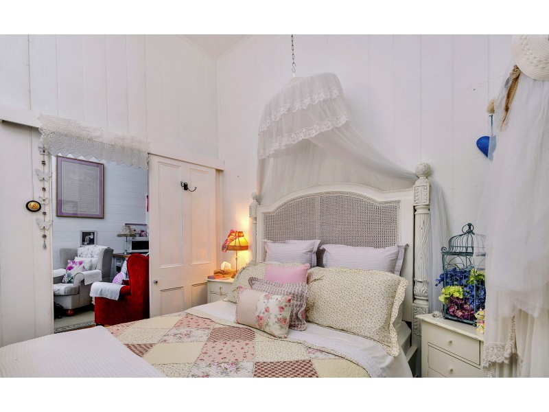 21 Drayton Street, Allora QLD 4362