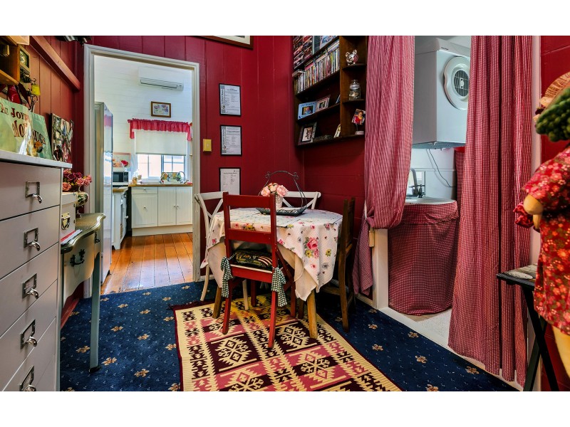 21 Drayton Street, Allora QLD 4362