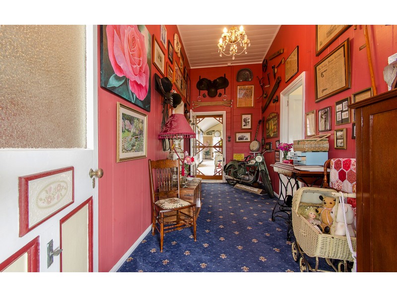 21 Drayton Street, Allora QLD 4362