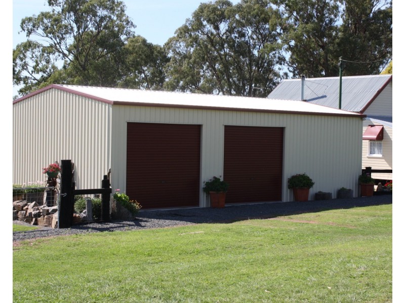 104 White Street, Pratten QLD 4370