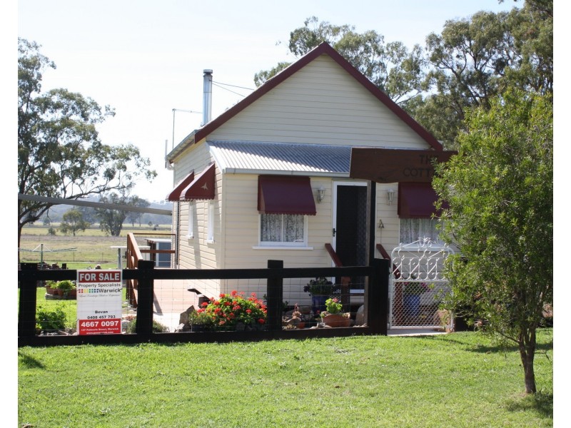 104 White Street, Pratten QLD 4370