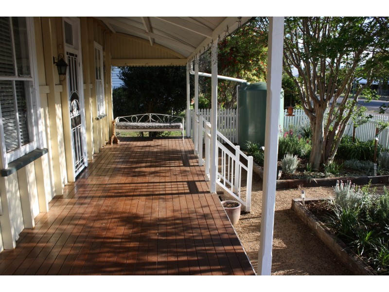 43 Forde St, Allora QLD 4362