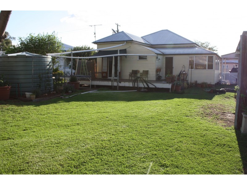 43 Forde St, Allora QLD 4362
