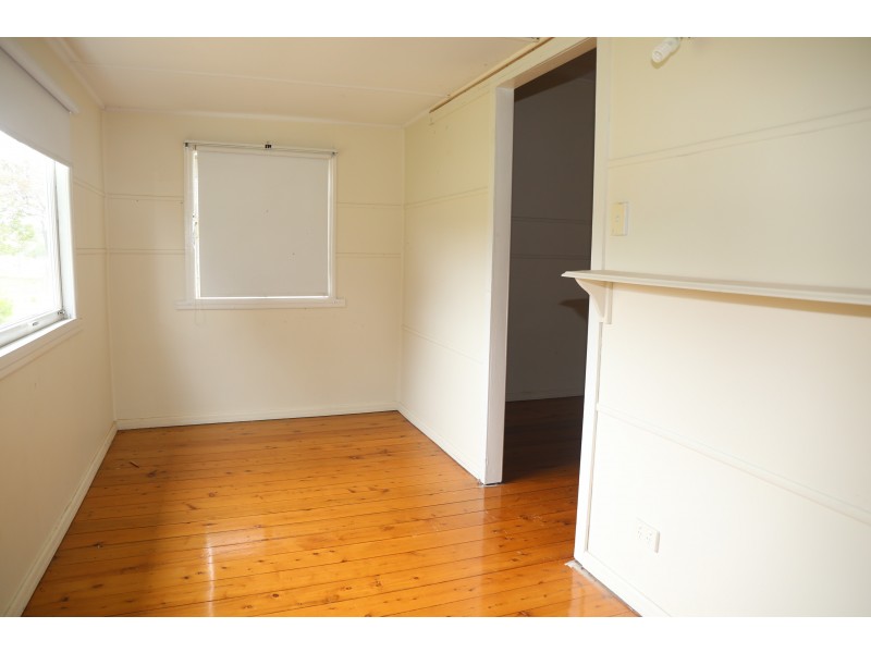 273 Pratten St, Warwick QLD 4370