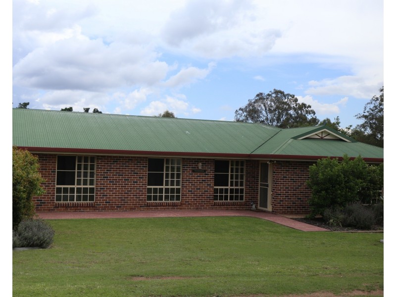 22 Peace Street, Warwick QLD 4370