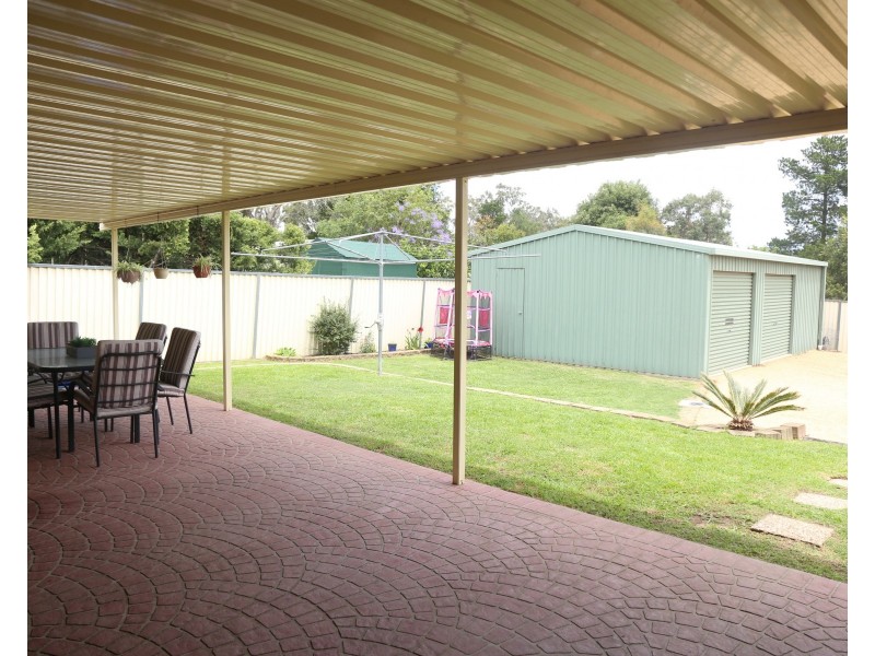 22 Peace Street, Warwick QLD 4370