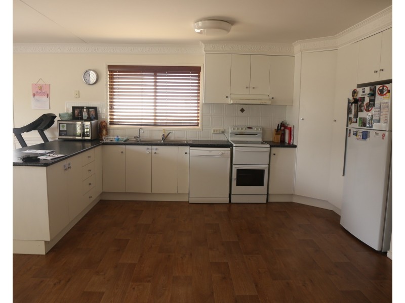 22 Peace Street, Warwick QLD 4370