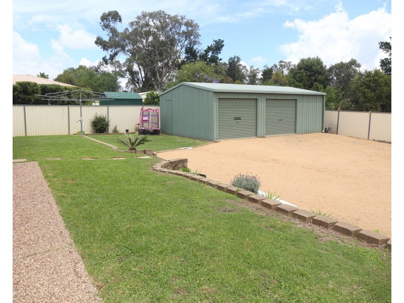 22 Peace Street, Warwick QLD 4370