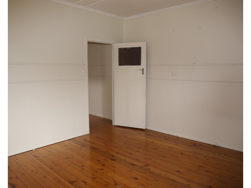 273 Pratten St, Warwick QLD 4370