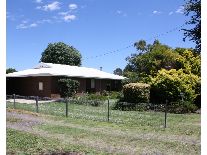 20 Raff St, Allora QLD 4362