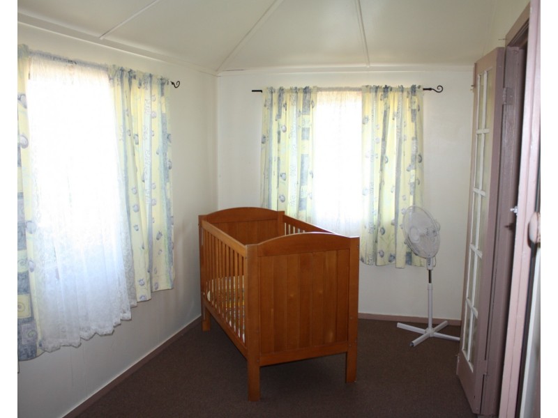 11 King St, Warwick QLD 4370