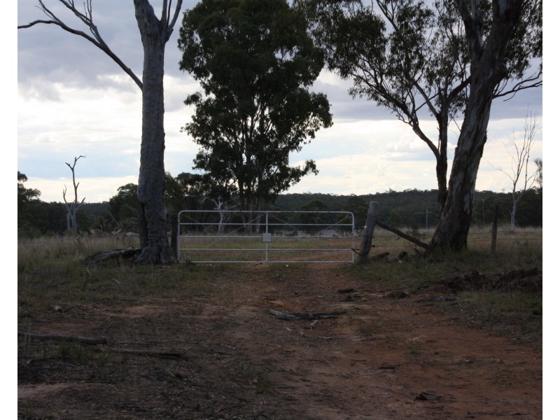 1476 Wickham Road, Thanes Creek QLD 4370
