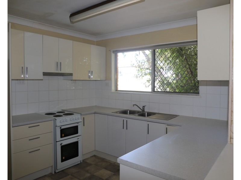 14 Gilbert Crescent, Warwick QLD 4370