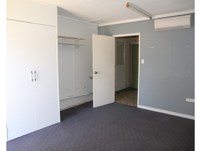 14 Gilbert Crescent, Warwick QLD 4370