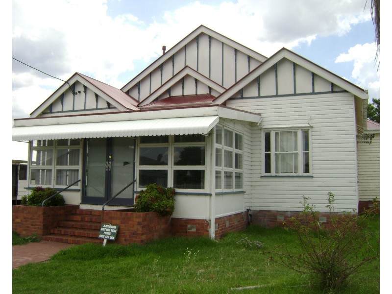 86 Herbert Street, Allora QLD 4362