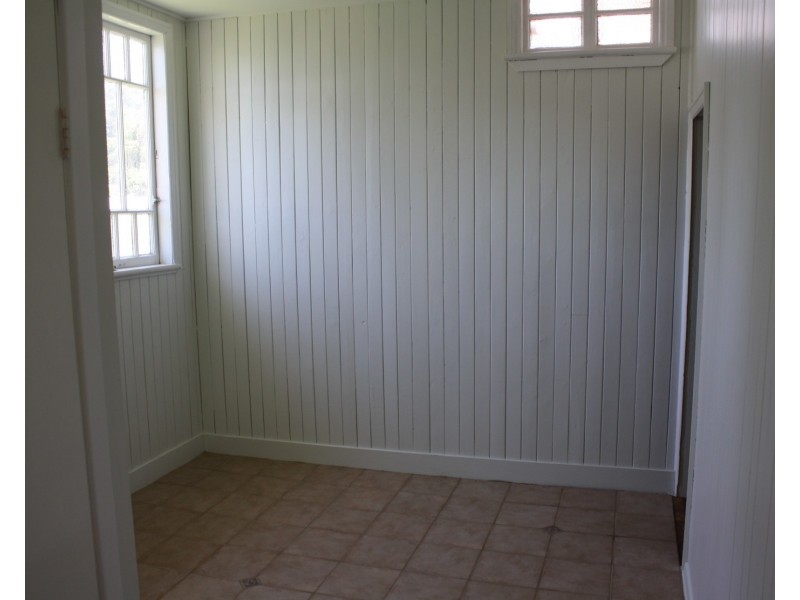 86 Herbert Street, Allora QLD 4362