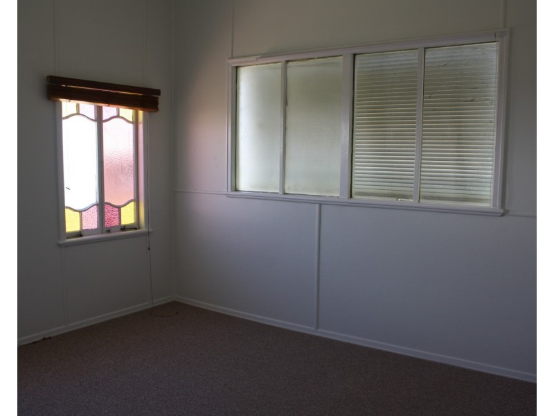 86 Herbert Street, Allora QLD 4362