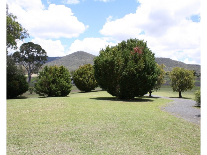 12 Potters Rd, Maryvale QLD 4370