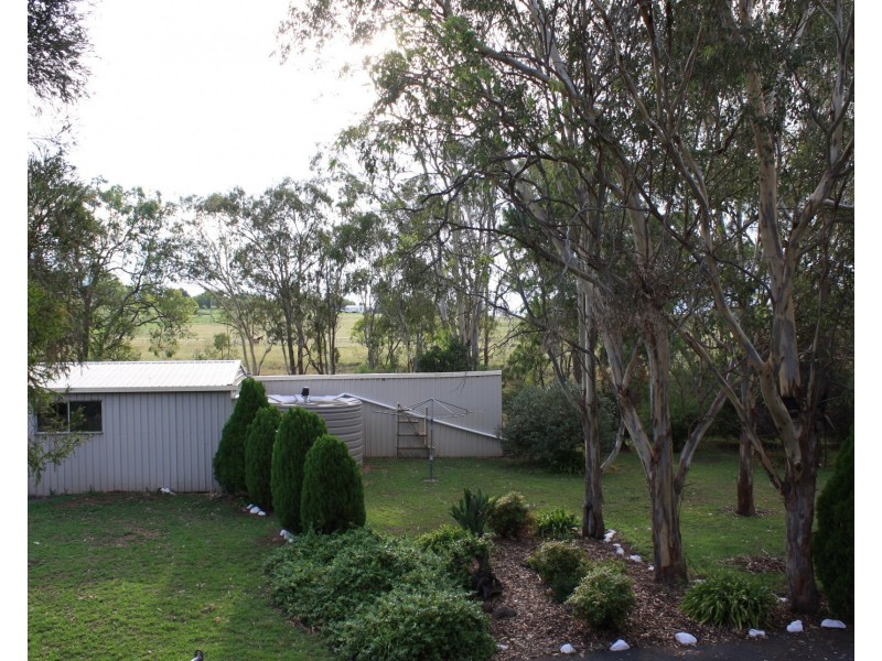 12 Potters Rd, Maryvale QLD 4370