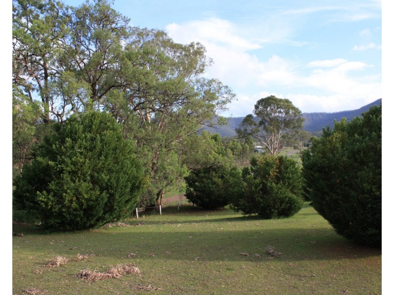 12 Potters Rd, Maryvale QLD 4370