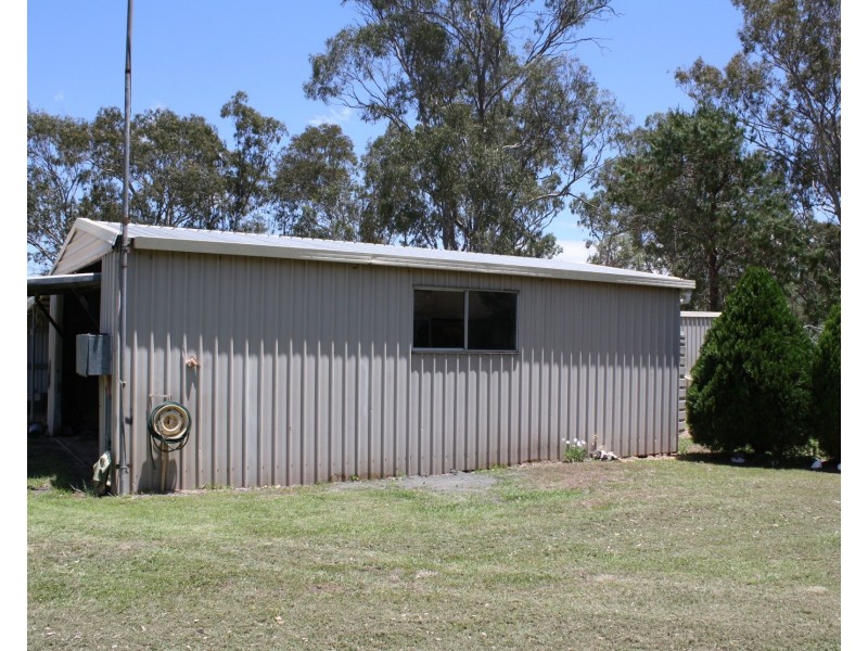 12 Potters Rd, Maryvale QLD 4370